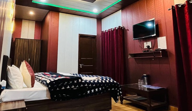 Dev Bhoomi Resort