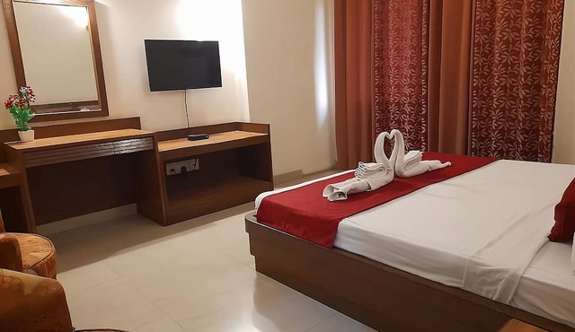 Hotel Maiden Residency