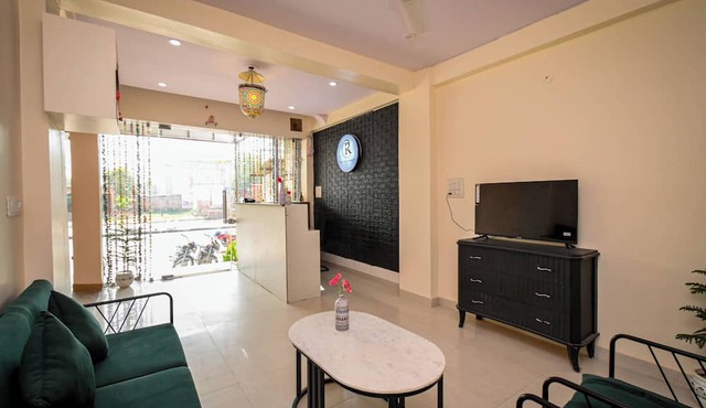 Raj Residency