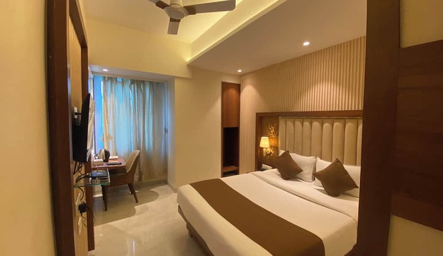 Hotel Czar Inn
