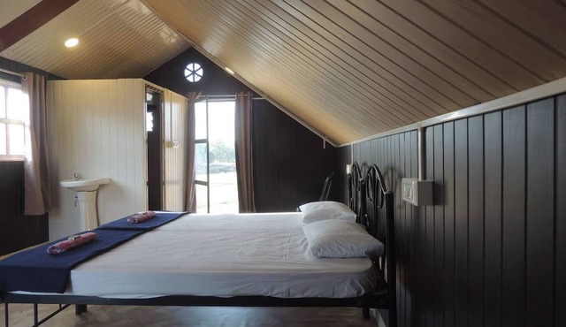 Room-dandeli Aura - Accommodation Only