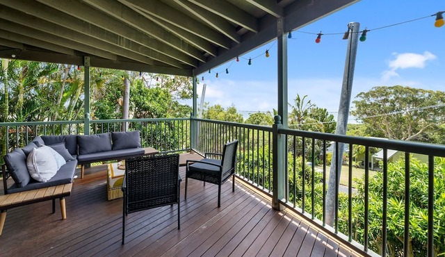 Lovat House by Discover Stradbroke in Point Lookout