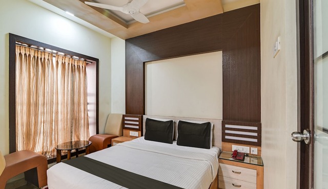 Collection O Hotel Chennai Palace in Chennai