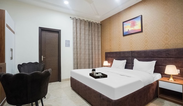 OYO Blue Stone Residency in Ludhiana