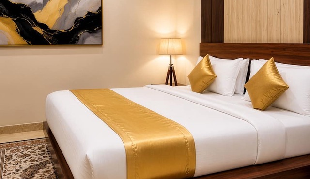 Amaira Hotels & Banquets (Near Vaishali Metro Station)