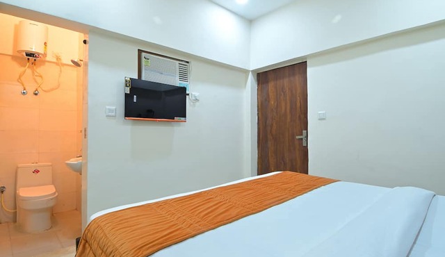 Chowdhry Tourist Lodge- Paharganj-NDLS