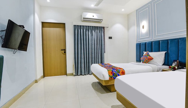 FabHotel Prime Supreme