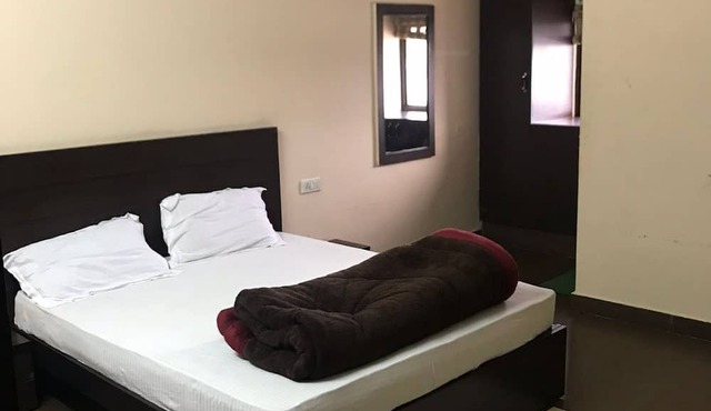 Hotel Red Sapphire