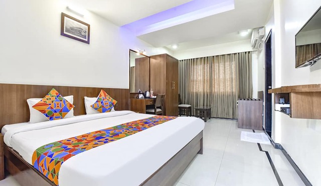 Fabhotel Shakti Palace