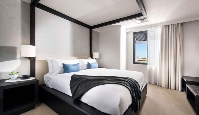 Tradewinds Hotel Fremantle in East Fremantle