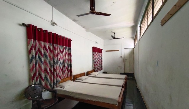 Layali Ooty Transit Lodging
