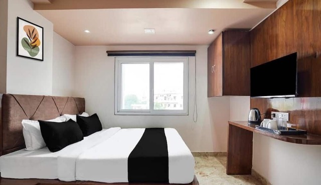 Hotel O Ajmer Central Grand Suman in Ajmer