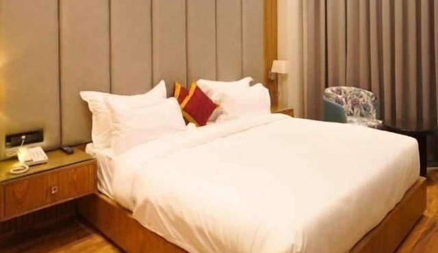 Hotel Swarn Palace