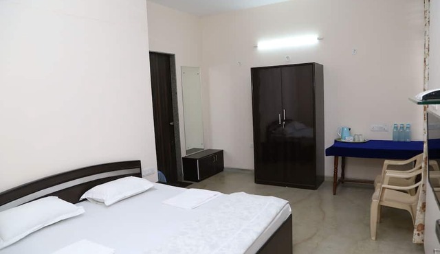 Maninder Home Stay