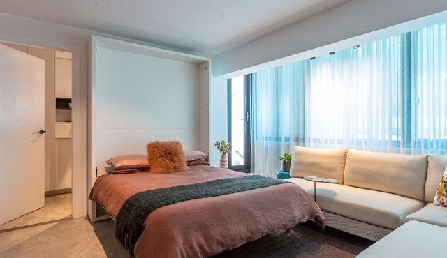 Salt and Stone | Luxury beachfront apartment close to Manly in Freshwater