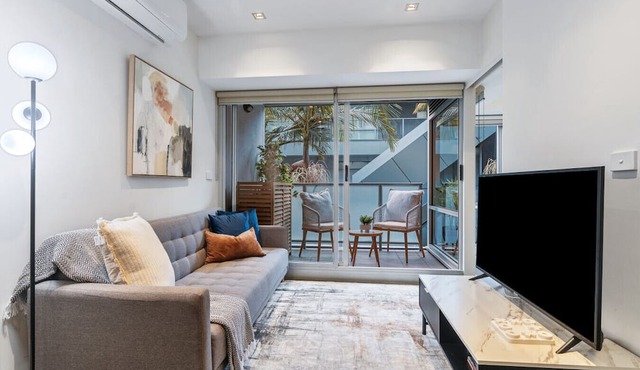 The Inkerman Hideaway in St Kilda