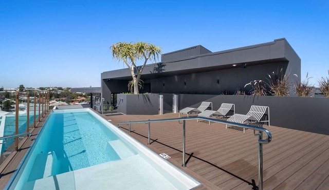 Fremantle 1-Bed Close to Beach & Shops in North Fremantle