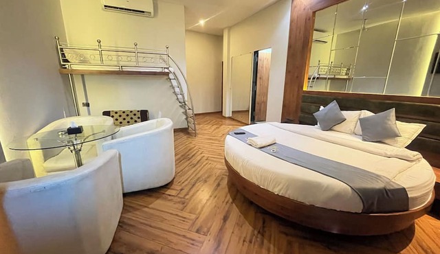 The Saroja Grand Villa Resorts