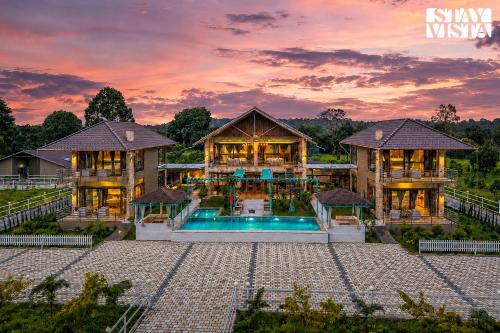 StayVista at Sthala with Pool, Mountain View
