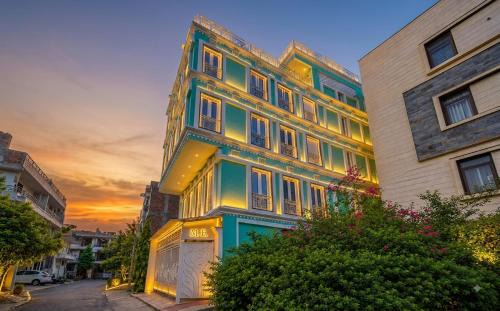 The Collectors Loft-A Luxury Private Suit Near Jaipur City Center - Two-Bedroom Apartment in Jaipur