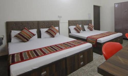 Sadhu Guest house