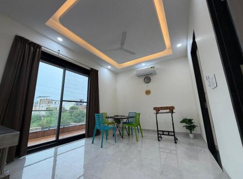 Raj Kapoor Farm House