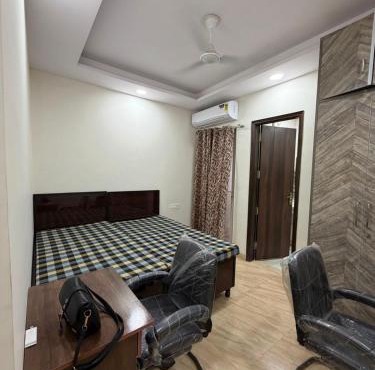 Medical Stay Near BLK-Max Hospital