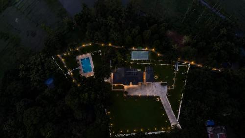 Le Jardin - Luxury Private Pool Villa near Kochi, Kerala