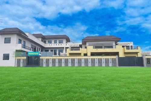 Sukuun Villa Airport Road #Luxury Pool Stay
