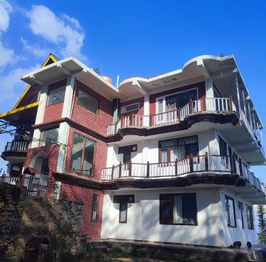 Norwin Resort by Stayza Retreat