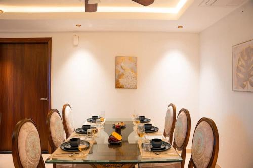 The Royal Crown - 3BHK luxury home by Viraalay