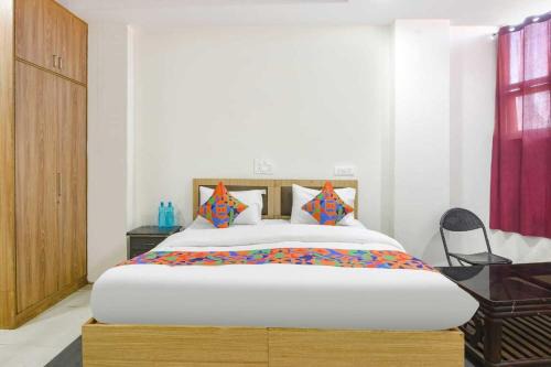 Hotel Shyam Villa - Govindpuri Metro