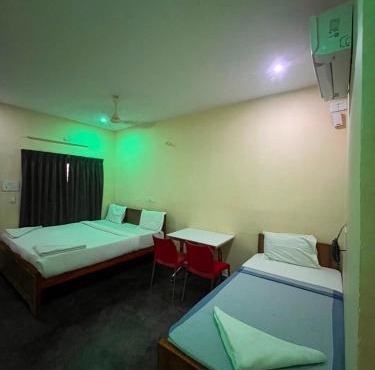 ANAND's BEACH HOSTEL