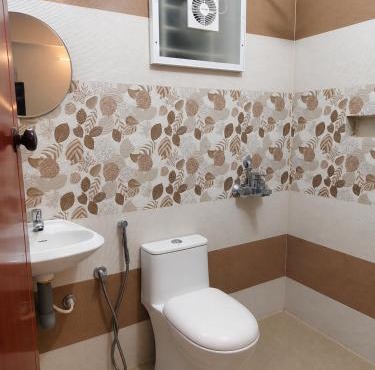 Manjadi Stay 2 BHK 2 AC Bedroom Apartment 160m to Guruvayur Temple