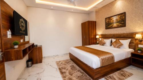 Opal Villa by JMD Group