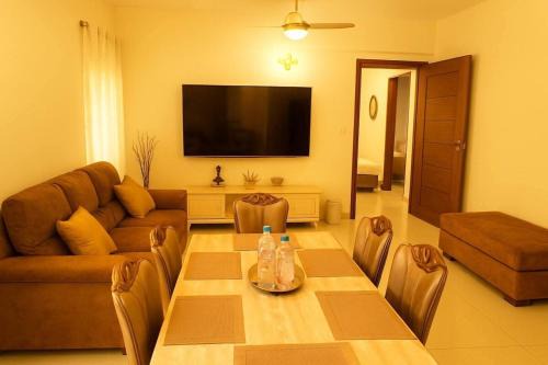 Prime location 3 Bed Room Apt in Dhanmondi 11A