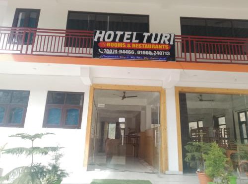 Hotel Turi & Punjabi Restaurant