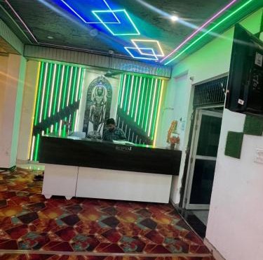 Hotel Shekhar Inn Deluxe