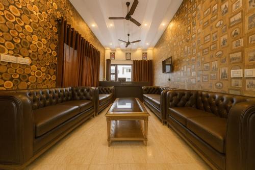 The Four Season Resort, Mussoorie - top rated & most awarded property in mussoorie