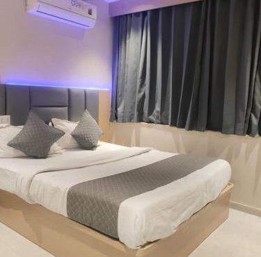 Hotel Star in Ahmedabad