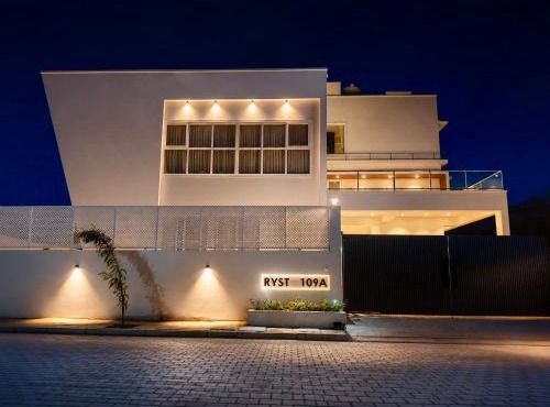 RYST 109A Private Beach Villa with Jacuzzi Pool
