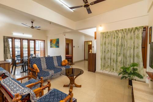 Spacious 3BHK at LIC Pattom Trivandram MG main road