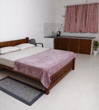 Harichandhanam stay