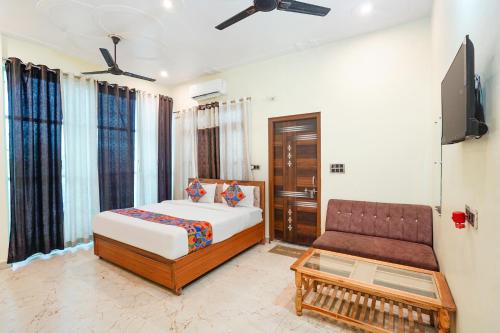 FabHotel The Yash Resort