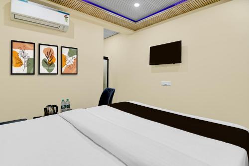 Super Townhouse Madhyamgram Chowmatha Bus Terminal Kolkata Formerly Star Guest House