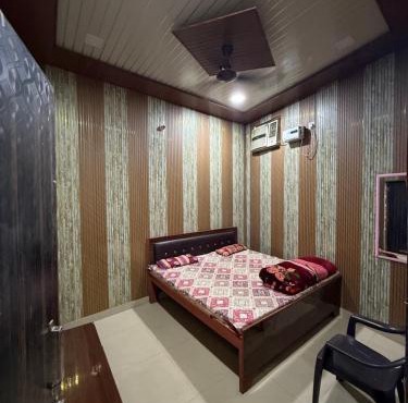 Maheshwari Hotel in Aonla