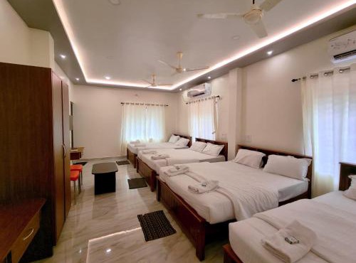 Riveria Palms by Bennys Wecare Homestay & Boating