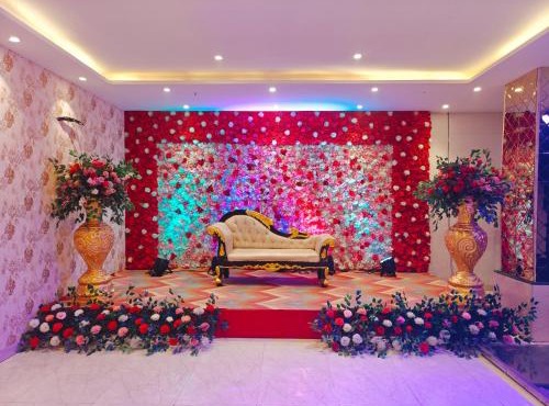 Hotel Silver Saffron Paschim Vihar New Delhi