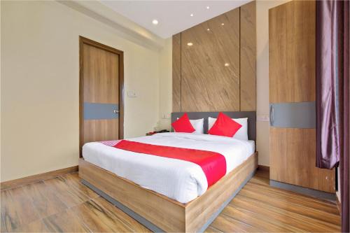 Super Hotel O Blessings Residency