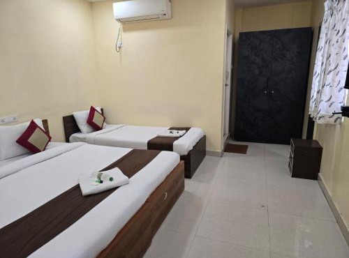 GT Empire Hotel Near Chennai Trade Centre